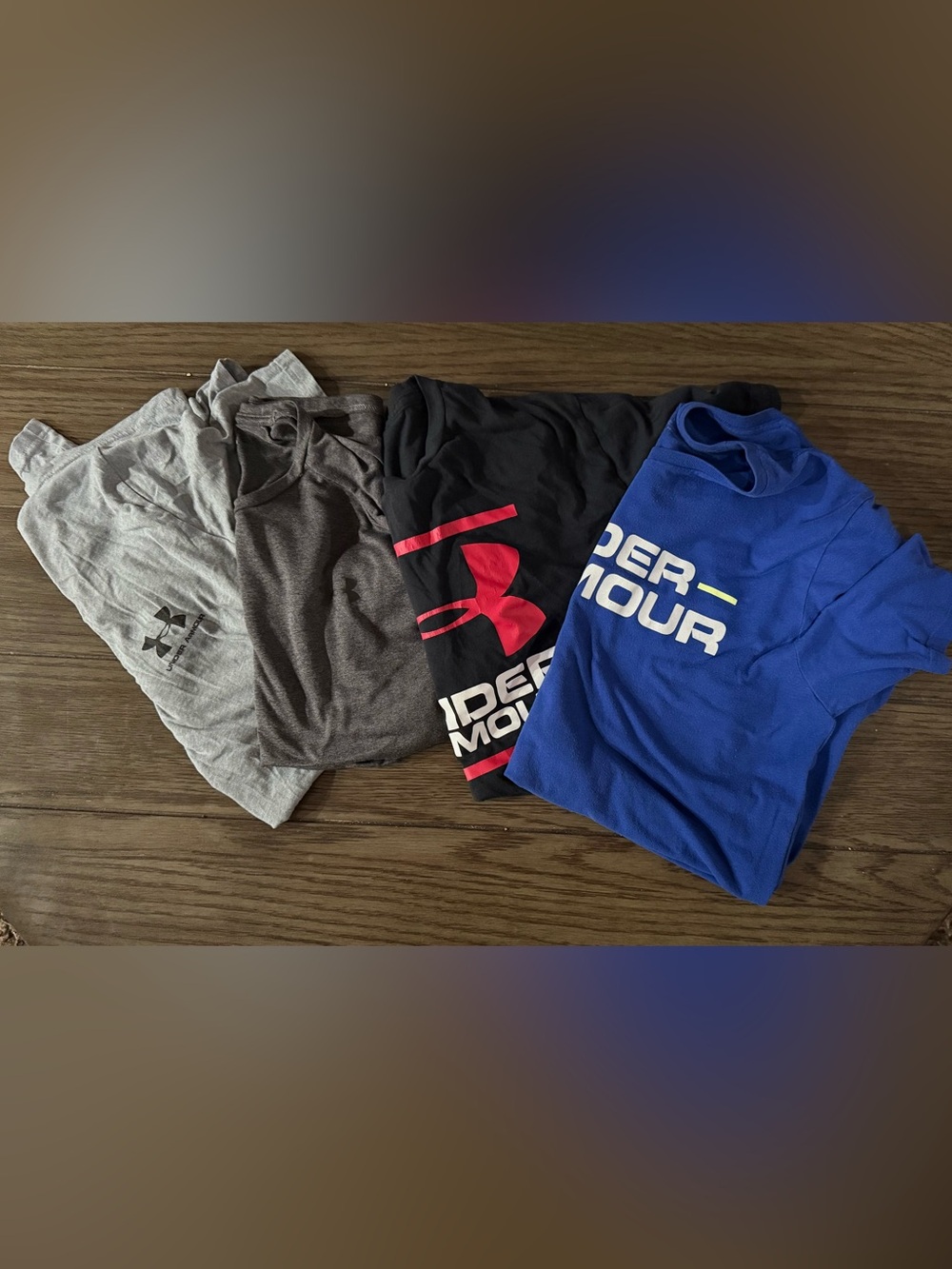 Under Armour Loose T-Shirt Medium Bundle 4pk